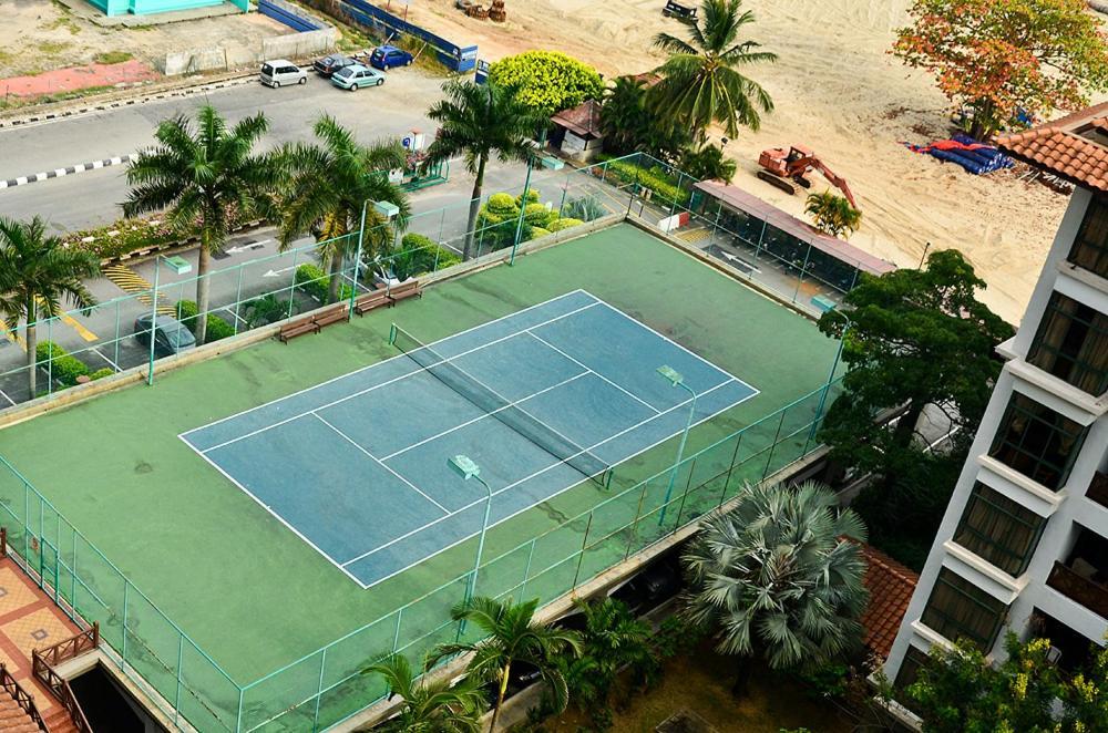 Jetty Suites Apartments Malacca Esterno foto